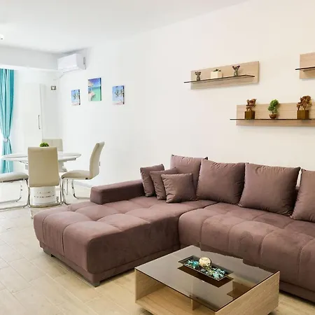 Apartament Sunset By The Sea - Pools
