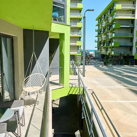 Sunset By The Sea - Pools